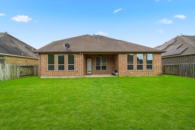 5303 Mesquite Willow Lane, Rosharon, TX 77583