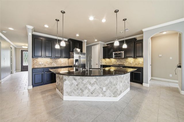 5303 Mesquite Willow Lane, Rosharon, TX 77583
