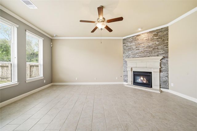 5303 Mesquite Willow Lane, Rosharon, TX 77583