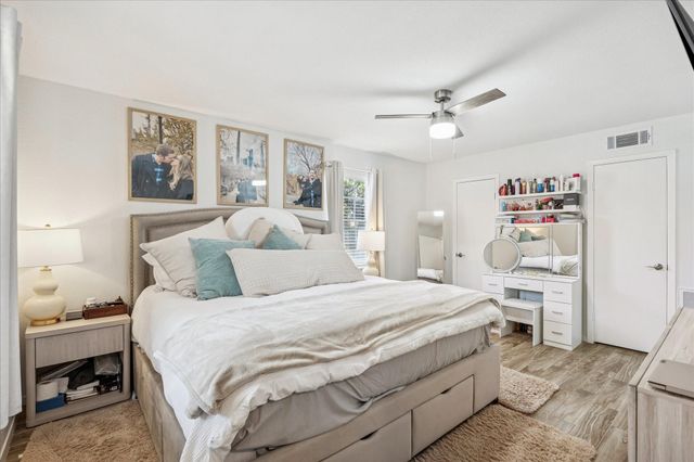 18109 Heritage Lane 8109, Houston, TX 77058