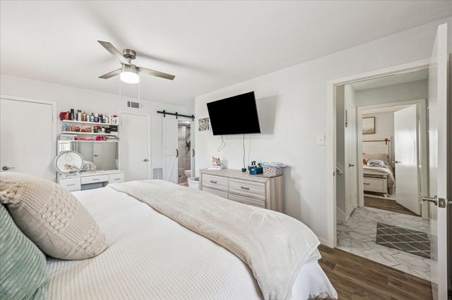 18109 Heritage Lane 8109, Houston, TX 77058