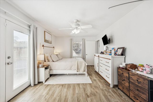 18109 Heritage Lane 8109, Houston, TX 77058