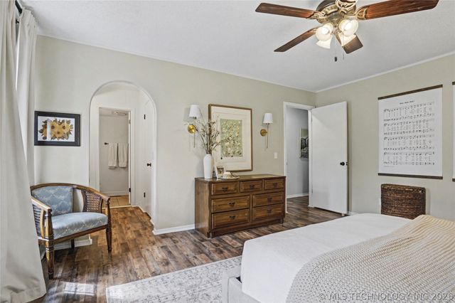 5725 E 65th Street, Tulsa, OK 74136