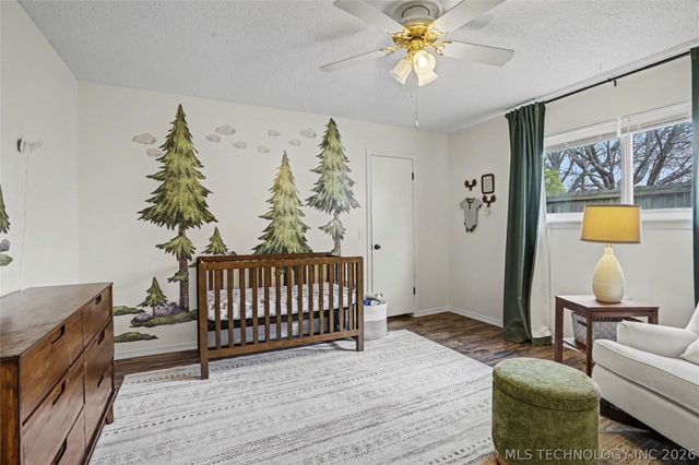 5725 E 65th Street, Tulsa, OK 74136