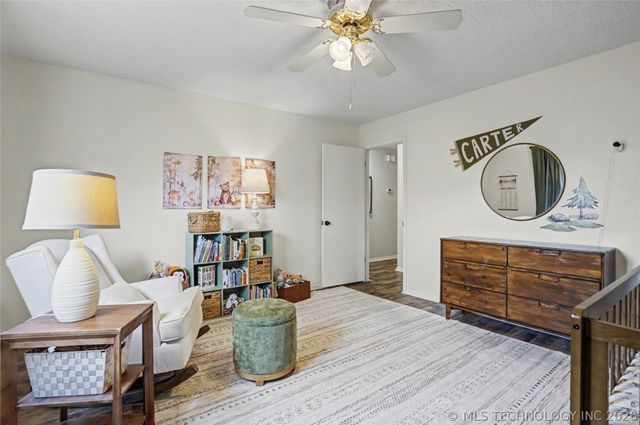 5725 E 65th Street, Tulsa, OK 74136