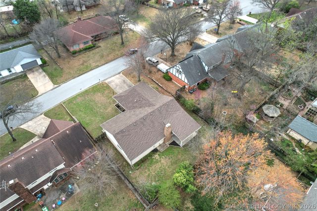 5725 E 65th Street, Tulsa, OK 74136