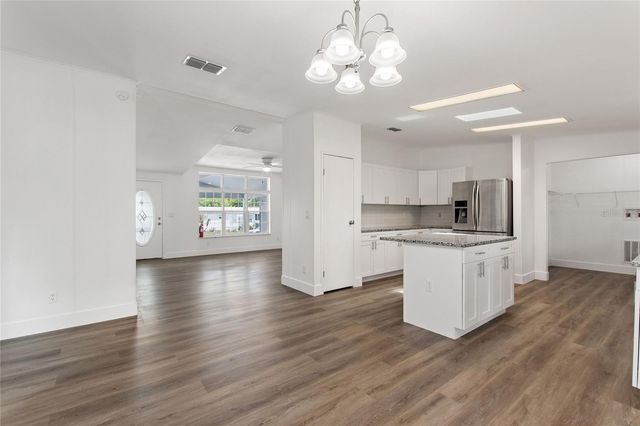 486 LINDSEY DRIVE, Lakeland, FL 33809