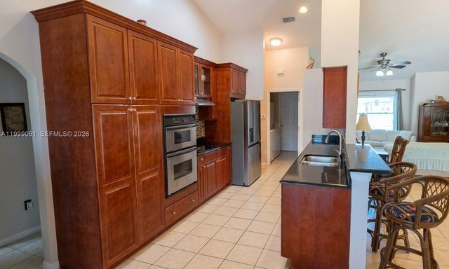 825 Costa Pl, Lehigh Acres, FL 33972