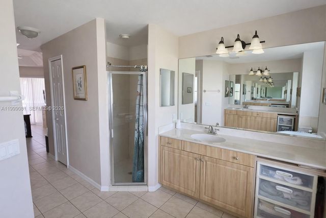 825 Costa Pl, Lehigh Acres, FL 33972