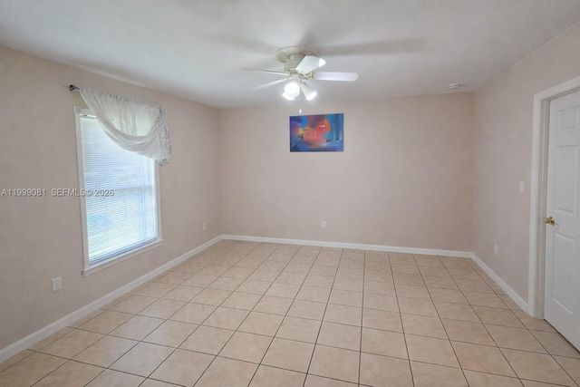 825 Costa Pl, Lehigh Acres, FL 33972