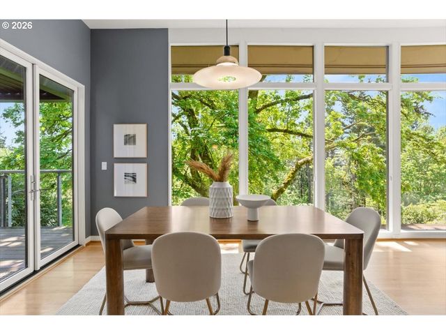 4404 Sw WARRENS Way, Portland, OR 97221