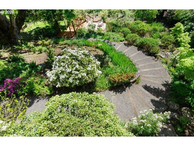 4404 Sw WARRENS Way, Portland, OR 97221