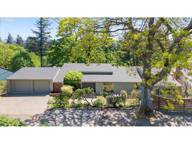 4404 Sw WARRENS Way, Portland, OR 97221