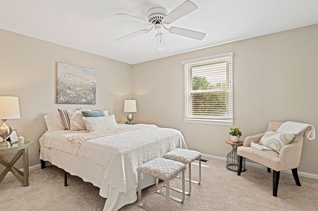 3022 ELLENWOOD DR, Fairfax, VA 22031