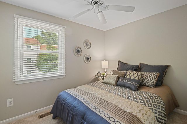 3022 ELLENWOOD DR, Fairfax, VA 22031
