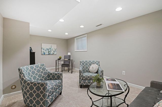 3022 ELLENWOOD DR, Fairfax, VA 22031