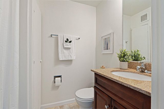 3022 ELLENWOOD DR, Fairfax, VA 22031
