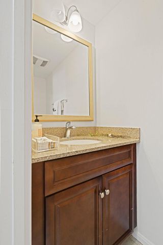 3022 ELLENWOOD DR, Fairfax, VA 22031