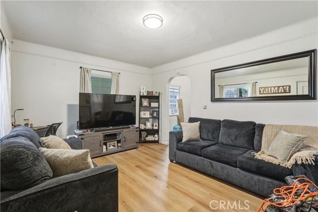 1341 N Fries, Wilmington (los Angeles), CA 90744