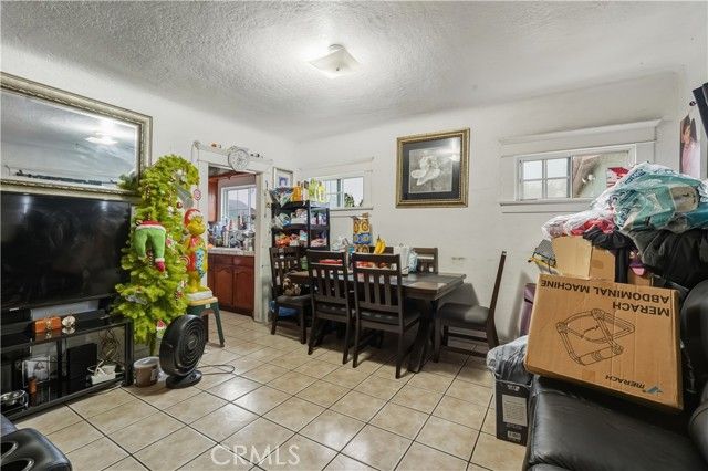 1341 N Fries, Wilmington (los Angeles), CA 90744