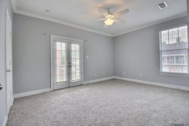 5396 Arlington Ct, Baton Rouge, LA 70820