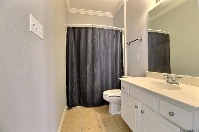 5396 Arlington Ct, Baton Rouge, LA 70820