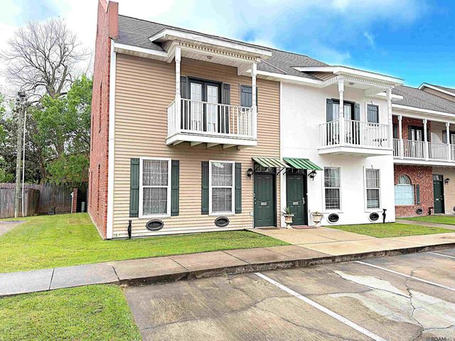5396 Arlington Ct, Baton Rouge, LA 70820