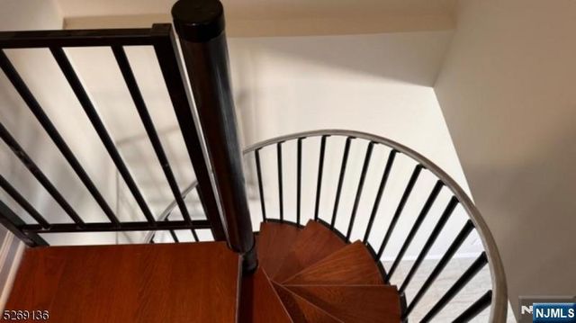 562 11th Street, Newark, NJ 07107