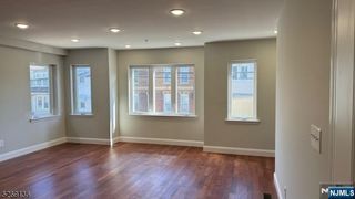 562 11th Street, Newark, NJ 07107