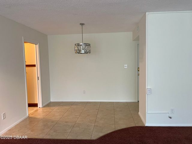 1224 S Peninsula Dr Apt 401, Daytona Beach, FL 32118