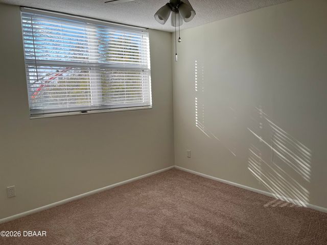 1224 S Peninsula Dr Apt 401, Daytona Beach, FL 32118