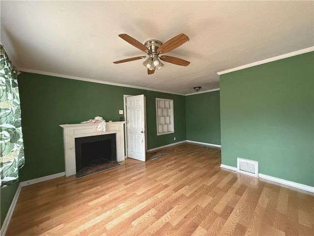 11241 Highridge Drive, Independence, MO 64052