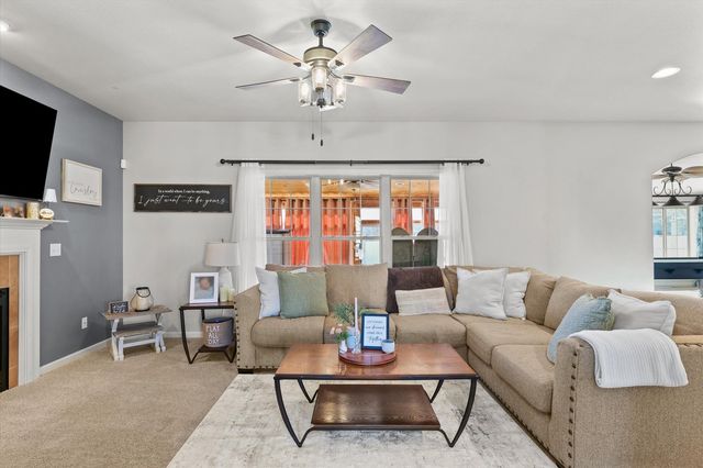 4011 Tallgrass Drive, Champaign, IL 61822