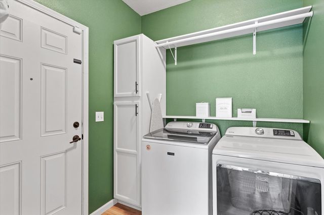 4011 Tallgrass Drive, Champaign, IL 61822