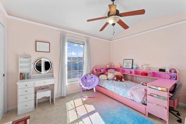 4011 Tallgrass Drive, Champaign, IL 61822