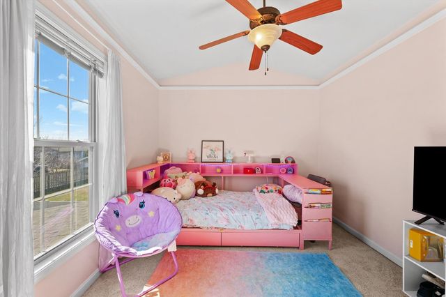 4011 Tallgrass Drive, Champaign, IL 61822