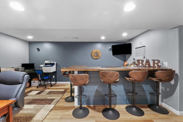 4011 Tallgrass Drive, Champaign, IL 61822