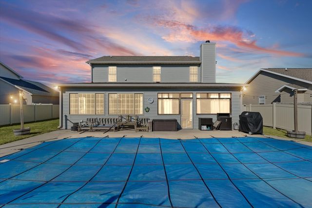 4011 Tallgrass Drive, Champaign, IL 61822