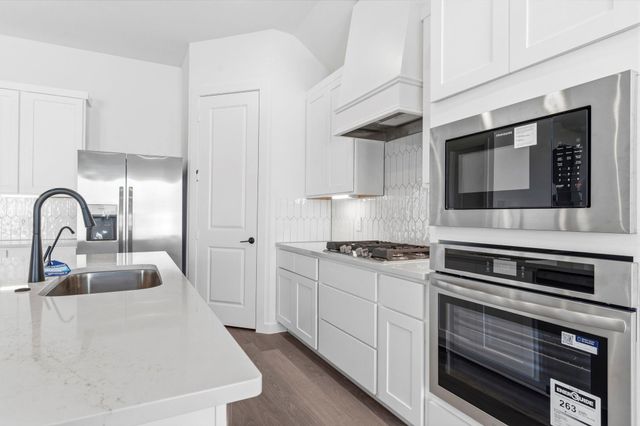 3331 Concorde Heights Drive, Pearland, TX 77581