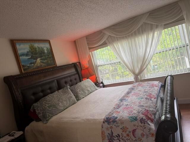 188 CARIBE Court, West Palm Beach, FL 33413
