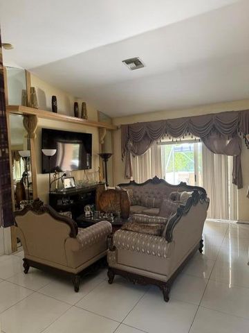 188 CARIBE Court, West Palm Beach, FL 33413