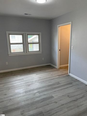 107 Bennett Street, Greer, SC 29651