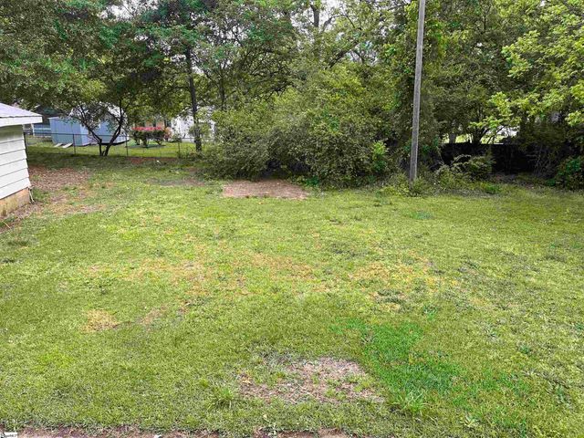 107 Bennett Street, Greer, SC 29651