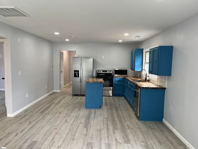 107 Bennett Street, Greer, SC 29651