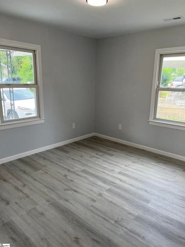 107 Bennett Street, Greer, SC 29651