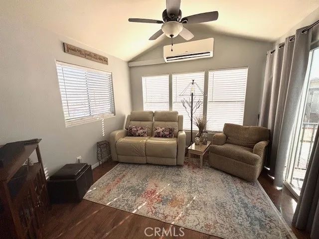 70201 Aurora 176, Desert Hot Springs, CA 92241