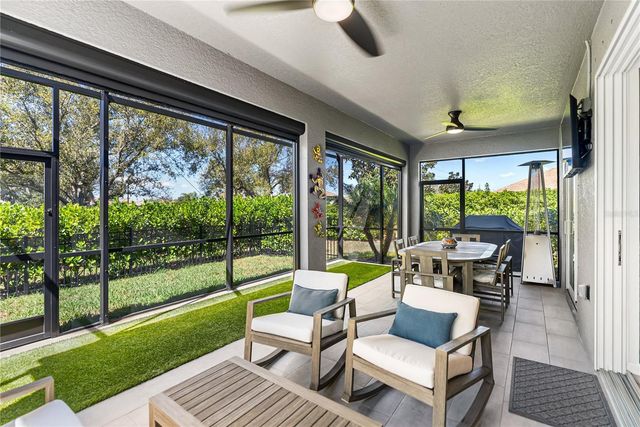 728 ROSEMARY CIRCLE, Bradenton, FL 34212