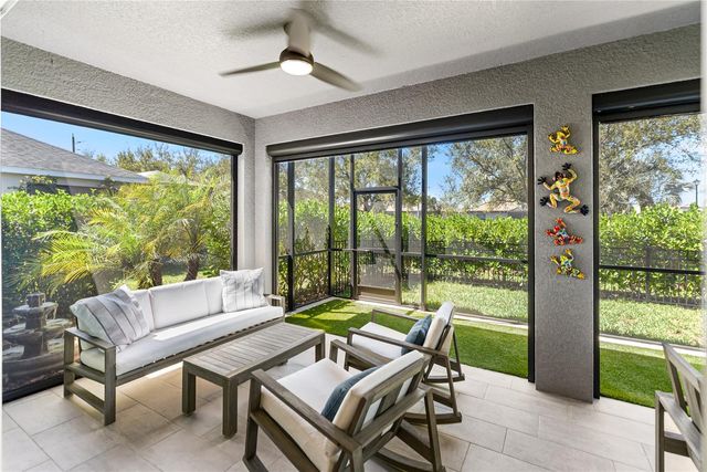 728 ROSEMARY CIRCLE, Bradenton, FL 34212