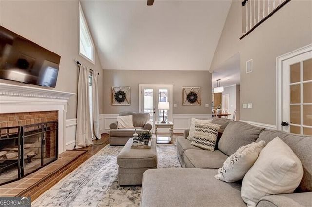 350 Welwyn Walk, Alpharetta, GA 30022