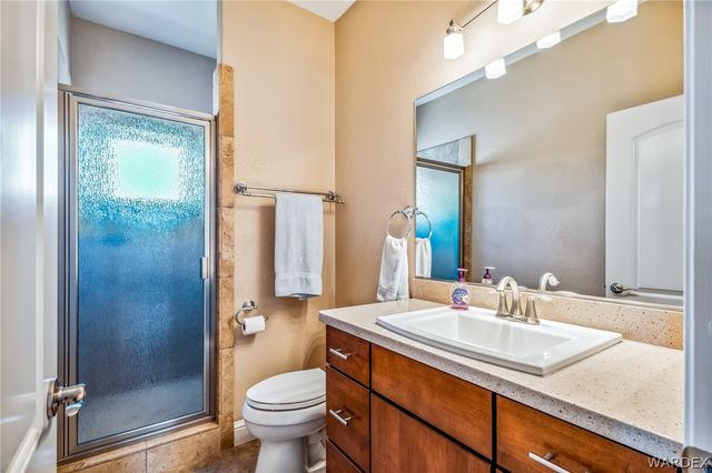 2932 Lakeview Drive, Bullhead City, AZ 86429